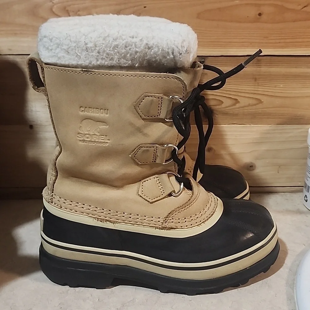 Sorel Caribou Tan Brown Leather Waterproof Insulated Snow Boots Winter Size 2